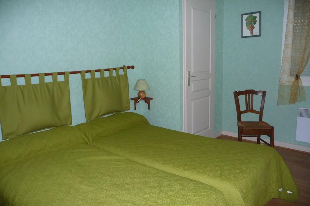 La Ferme Des Denis Chambres Dhotes Chanos-Curson Номер фото